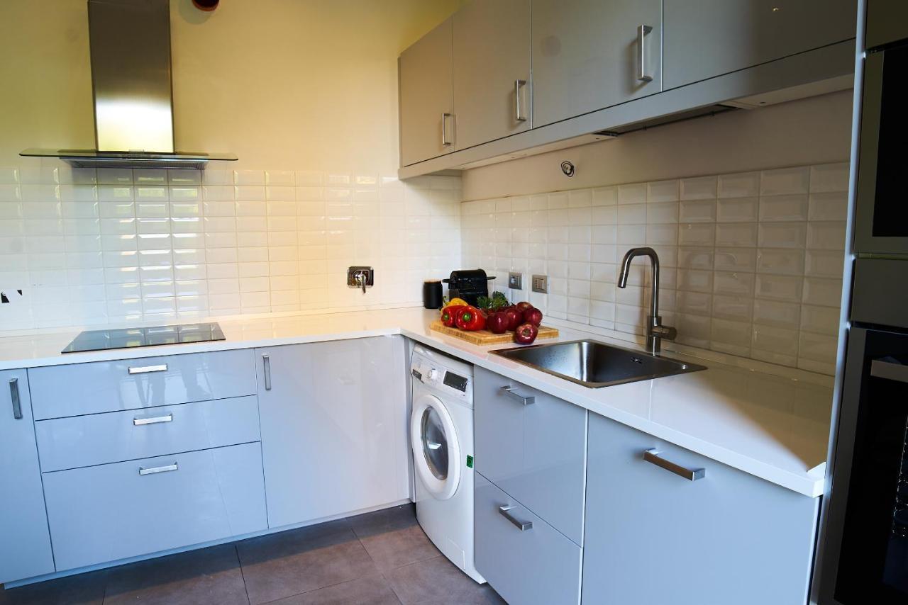 Chic Apt In Villa - Dolcevita Holiday Florencia Exterior foto