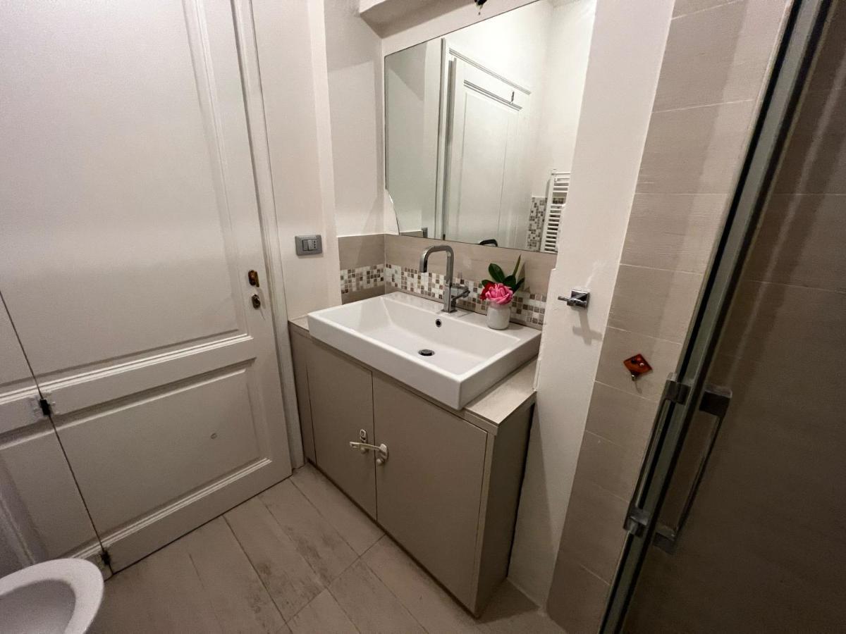 Chic Apt In Villa - Dolcevita Holiday Florencia Exterior foto